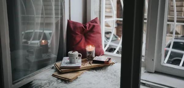 4 idées pour une maison cocooning Aménagez un intérieur chaleureux et accueillant.