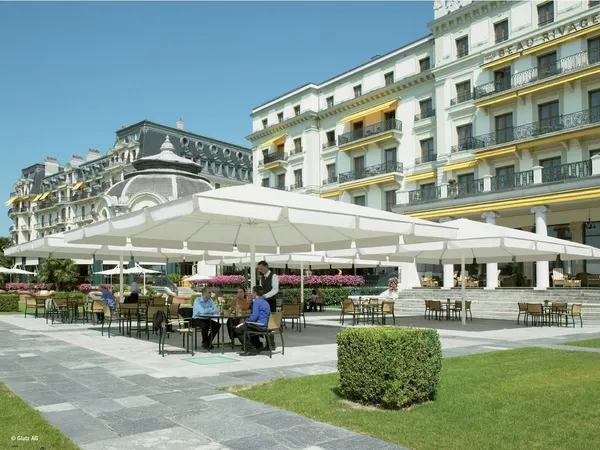 Parasol professionnel : nos conseils pour bien le choisir