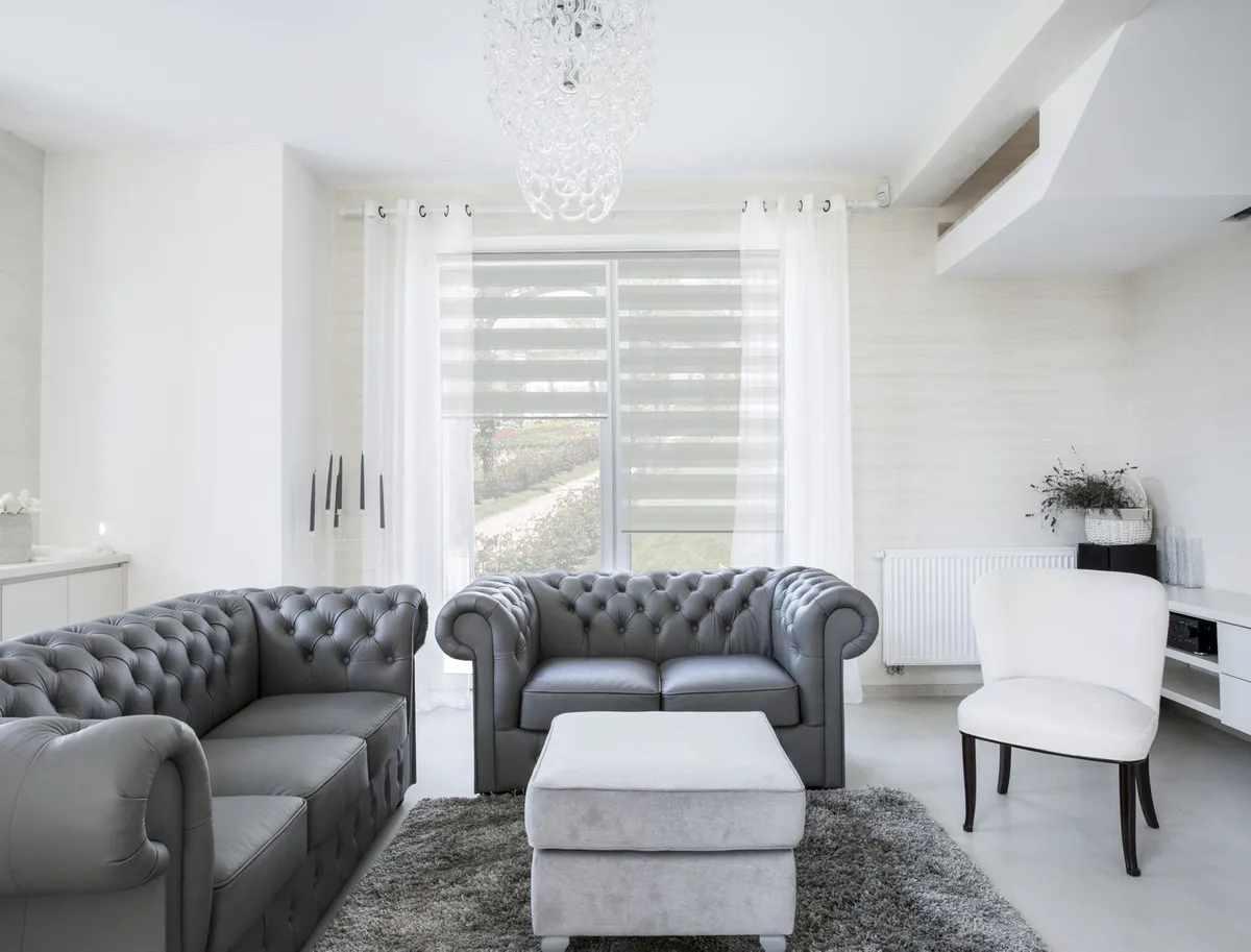 Pourquoi choisir des stores jour nuit sur mesure ?